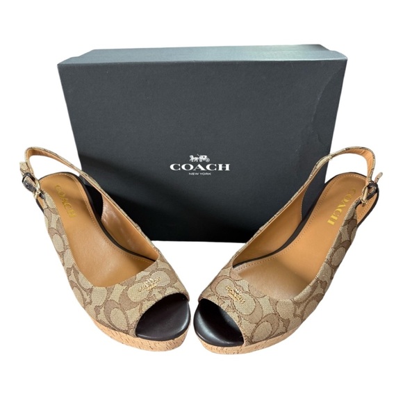 Coach Brown Wedges Signature designer heels with box gold shoes size 9 tan cork - Picture 9 of 10
